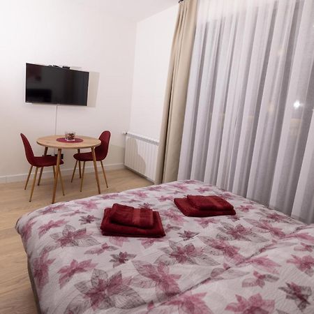 SajmisteBelgrade Waterfront Cozy Symphony 1公寓 外观 照片